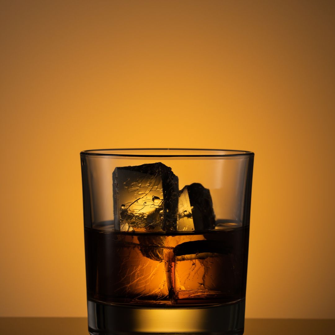 alcoholic beverage